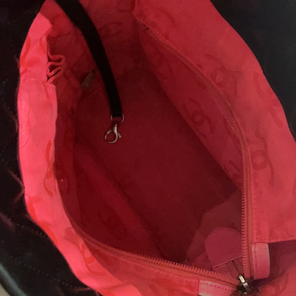 Chanel Carbon Tote - Picture 9 of 14
